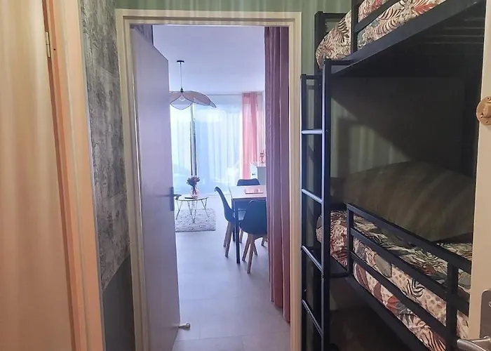 5 Couchages A Appartement *